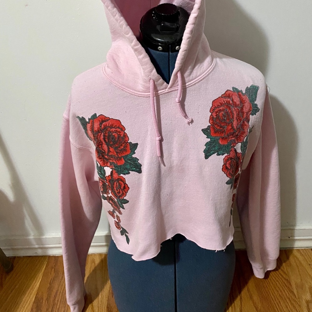 Forever 21 crop top hoodie